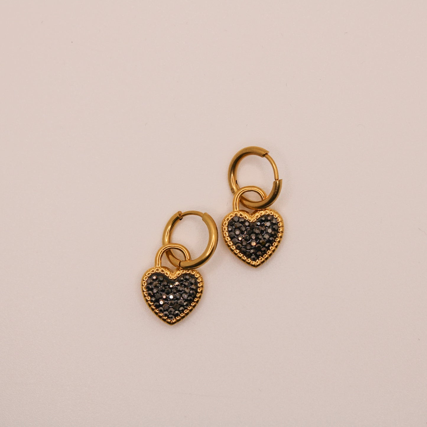 Black Heart Reversible Huggies