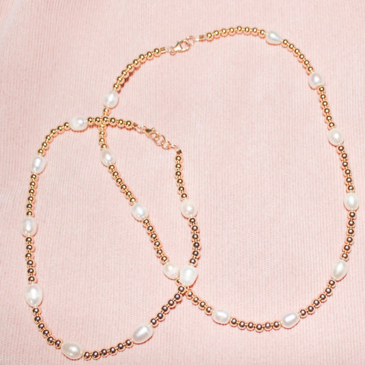 Mini Goldie Necklace